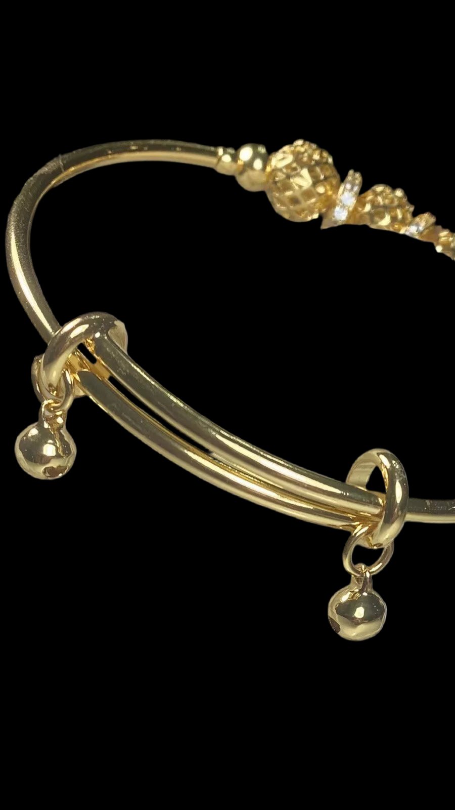 Exquisite Real18k gold plated charm bangle adjustable with zirconia. - MillenniaWorld.com